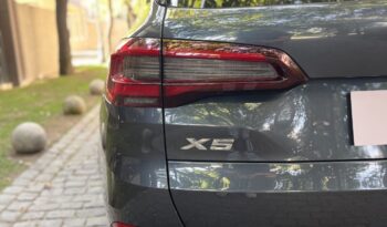 
										BMW X5 45E 2022 lleno									