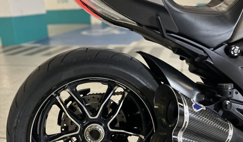 
								Ducati Diavel Titanium. 2016 lleno									