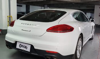 
										Porsche Panamera 4s 2014 lleno									