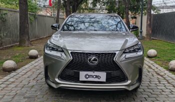 
										LEXUS NX 200t lleno									