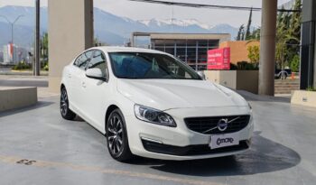 
										Volvo S60 D2 comfort 2018 lleno									