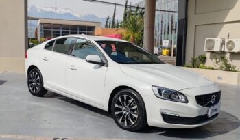 
										Volvo S60 D2 comfort 2018 lleno									