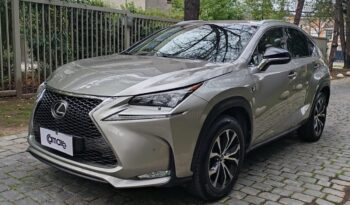 
										LEXUS NX 200t lleno									