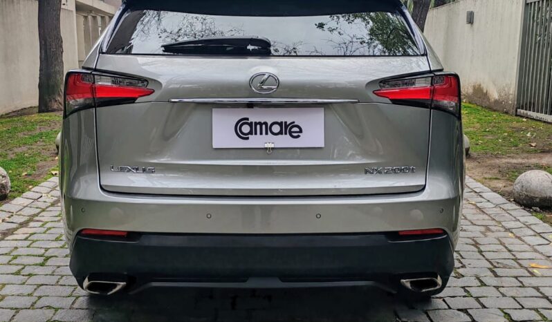 
								LEXUS NX 200t lleno									