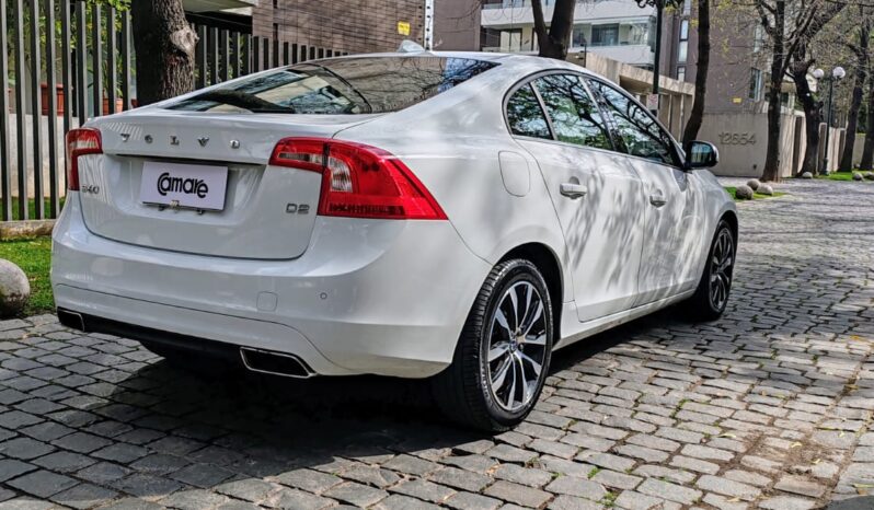 
								Volvo S60 D2 comfort 2018 lleno									