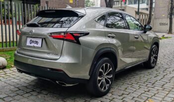 
										LEXUS NX 200t lleno									