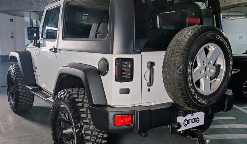 
								Jeep Wrangler Sport 2018 lleno									