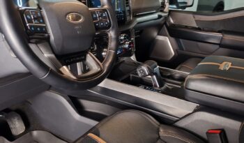 
										Ford F150 Platinum lleno									