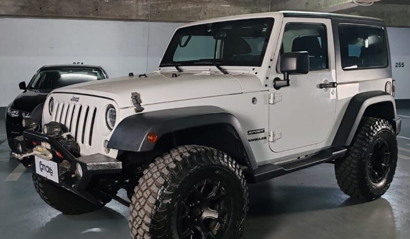 
								Jeep Wrangler Sport 2018 lleno									