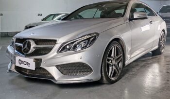 
										Mercedes Benz E350 lleno									