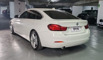 
										BMW 418i lleno									