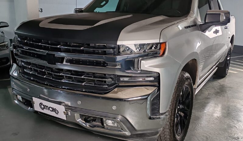 
								Chevrolet Silverado LTZ lleno									