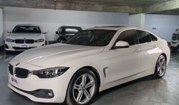 
										BMW 418i lleno									