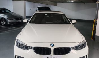 
										BMW 418i lleno									