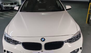 
										BMW 418i lleno									