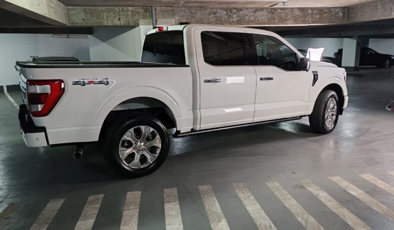 
								Ford F150 Platinum lleno									