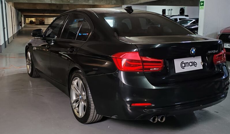 
								BMW 320D SPORT lleno									