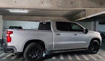 
										Chevrolet Silverado LTZ lleno									