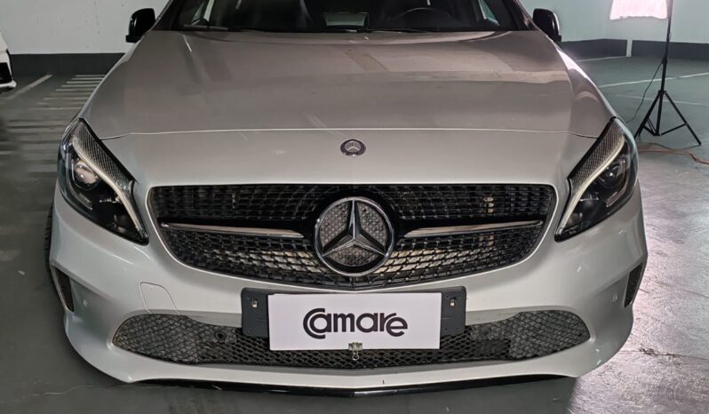 
								mercedes a200d sport lleno									