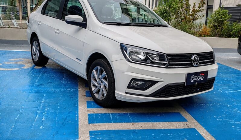 
								VOLKSWAGEN VOYAGE lleno									