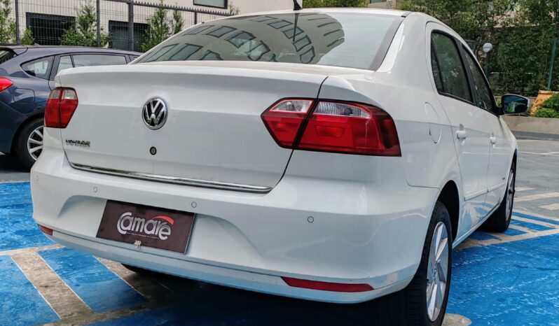 
								VOLKSWAGEN VOYAGE lleno									
